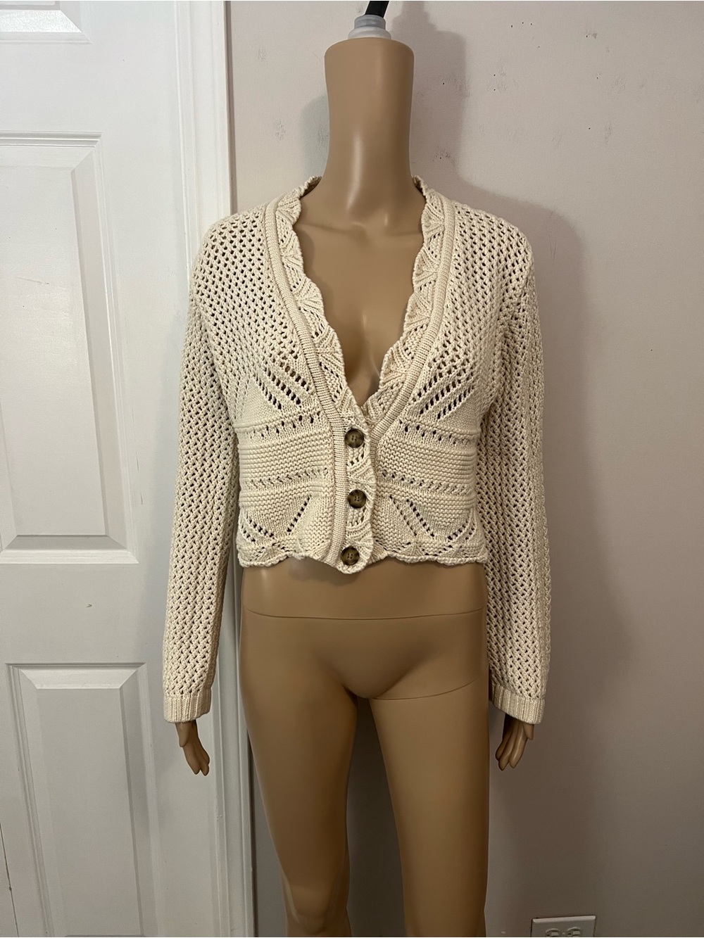 A.N.A Cream Crochet Knit Button-Front Women’s Sweater Cardigan,M